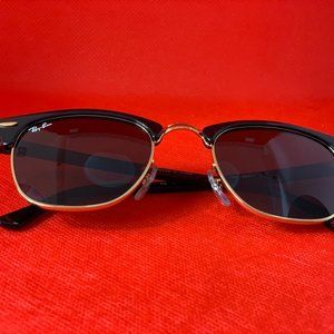 Ray-Ban Clubmaster RB 3016 W0365